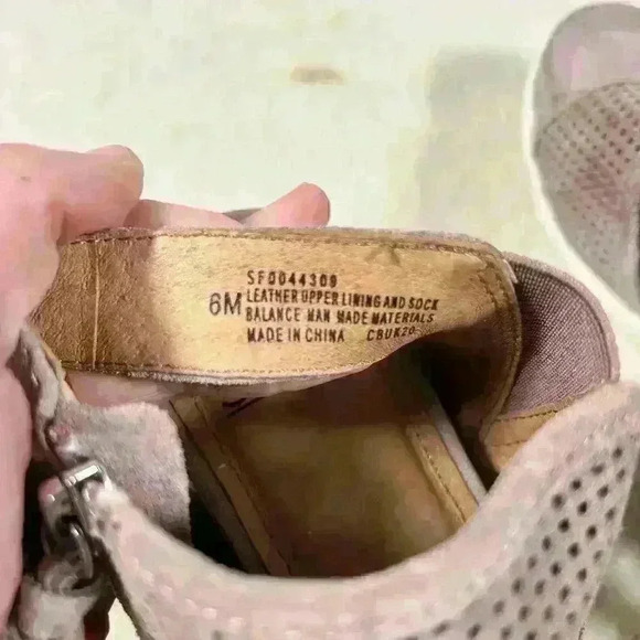 SOFFT Shandi Platform Wedge Leather Sandal Ankle Zip Lilac Purple Women Size 6 - Picture 7 of 14